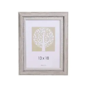 Grey-Baroque-Serenity-Frame-13x18