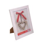 White-Driftwood-Heart-Frame-15x20_2